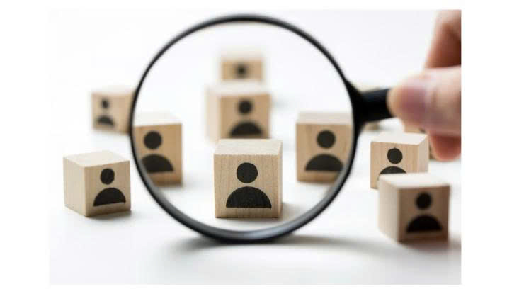 Chuyên Viên Tuyển Dụng